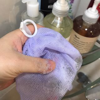 빅그린 니치 퍼퓸 바이옴바디워시 500ml(상탈, 블랙베리&베이, 블랑쉐 3종 중 택1) — 5점을 준 리뷰어가 2022년 7월 올린 사용 사진