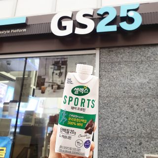 셀렉스스포츠 셀렉스 스포츠 드링크 초콜릿 _ 330ml x 12팩 — 5점을 준 리뷰어가 2021년 12월 올린 사용 사진