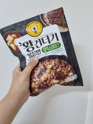한성기업 무볼레 왕건더기 볶음밥 갈릭스테이크 — 4점을 준 리뷰어가 2021년 10월 올린 사용 사진