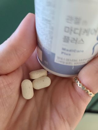 프리마인 평생 써야하는 관절의 건강을 위한 완벽설계 솔루션 관절n마디케어 플러스 120정 — 5점을 준 리뷰어가 2021년 10월 올린 사용 사진