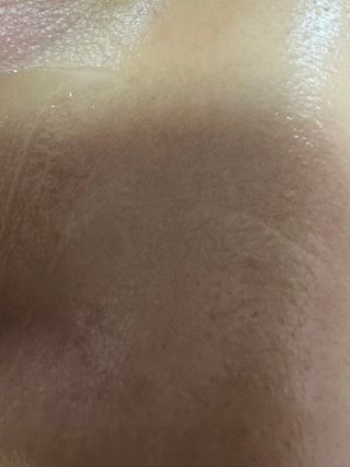 랑벨 랑바이오 블랙 시카 크림 50ml(블랙비 프로폴리스, 시카 4종, 판테놀 10 함유) — 5점을 준 리뷰어가 2023년 2월 올린 사용 사진