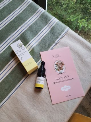 라라로즈데이 시즌2 천연 아로마오일 Y존 케어 속옷향수 이너퍼퓸 5ml  여성의 자존감을 UP시키자 — 5점을 준 리뷰어가 2021년 10월 올린 사용 사진