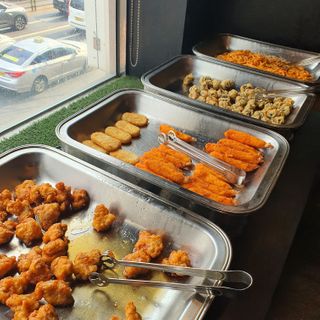 [스시오 건대점] 무한리필 회전초밥 평일 뷔페 2인 — 5점을 준 리뷰어가 2021년 2월 올린 사용 사진