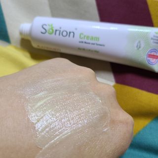 건선/아토/습진/민감성 피부 천연보습진정크림 소리온 크림 & 센시티브 크림 50g — 4점을 준 리뷰어가 2022년 3월 올린 사용 사진