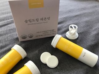 [슬림드랍 레몬맛] 건기식 다이어트 보조제 겸 비타민 — 5점을 준 리뷰어가 2022년 1월 올린 사용 사진