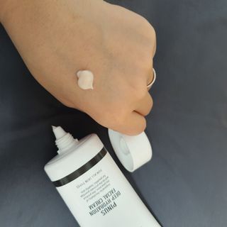 [세븐원쓰리 713] 내 본연의 피부회복 피누스 소나무보습크림 — 4점을 준 리뷰어가 2021년 11월 올린 사용 사진