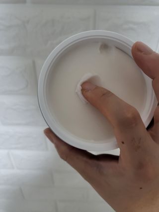 세이지빼빼 빼빼B 슬리미 히알 바디밤 150g — 4.5점을 준 리뷰어가 2022년 10월 올린 사용 사진