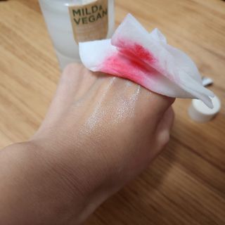[후르디아] 눈시림없는 올영 립앤아이 리무버 — 5점을 준 리뷰어가 2023년 11월 올린 사용 사진