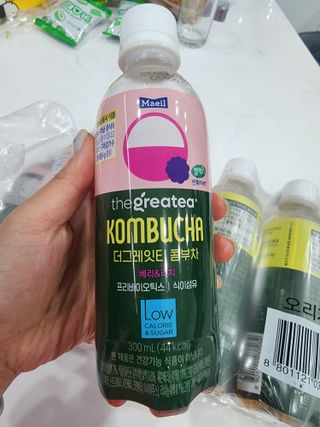 더그레잇티 콤부차 [매일유업] 더그레잇티 44kcal 콤부차 300ml *12개입 (오리지널 6개+베리리치 6개) — 5점을 준 리뷰어가 2023년 8월 올린 사용 사진