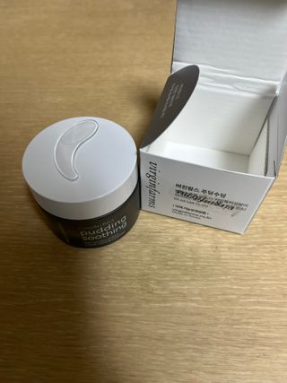 [NEW_버진팜스 푸딩수딩] 투명 푸딩젤이 선사하는 빠른 진정과 깨끗한 피부결 정돈 — 5점을 준 리뷰어가 2021년 10월 올린 사용 사진
