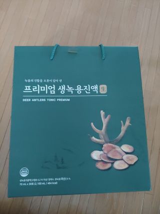 서울약사신협 약사신협_생녹용 진액_70ml x 30포 — 5점을 준 리뷰어가 2021년 7월 올린 사용 사진