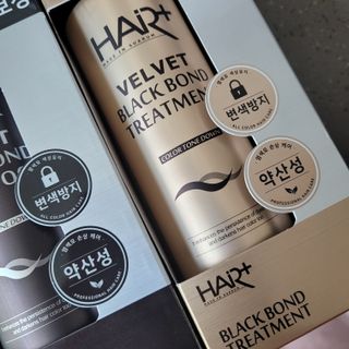 헤어플러스 블랙 컬러본드 샴푸 트리트먼트 300ml — 5점을 준 리뷰어가 2021년 5월 올린 사용 사진