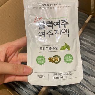 참유원 특허제조 활력 여주진액 여주즙 50포 — 5점을 준 리뷰어가 2022년 1월 올린 사용 사진