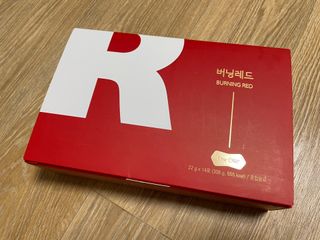 디오르 버닝레드 — 4.5점을 준 리뷰어가 2022년 1월 올린 사용 사진