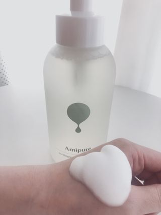아미퓨어 [라이브] 피부장벽 강화를 위한 머랭 버블 클렌저 천연계면활성제로 온가족 사용가능 — 5점을 준 리뷰어가 2021년 6월 올린 사용 사진