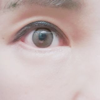 렌시스 LENSSIS [ 렌시스 ] 최적의 함수율로 오랫동안 촉촉한 원데이 렌즈 ｜ 5컬러 중 택1｜ — 5점을 준 리뷰어가 2021년 5월 올린 사용 사진