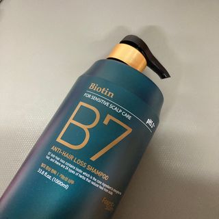 [포레스트스토리] 탈모증상완화 샴푸 1,000ml — 5점을 준 리뷰어가 2022년 6월 올린 사용 사진