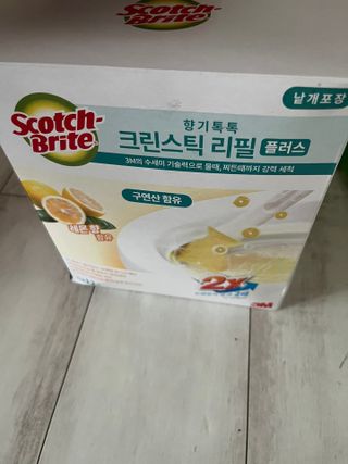 [3M] 스카치브라이트 크린스틱 향기톡톡 변기청소 핸들1 + 리필 16개 (라벤더/레몬 중 택1) — 5점을 준 리뷰어가 2024년 7월 올린 사용 사진
