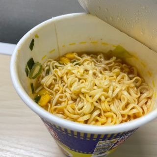 NISSIN 닛신 컵누들  4종 - 씨푸드오리지날, 씨푸드 스파이시, 씨푸드 커리, 씨푸드 XO소스 — 4점을 준 리뷰어가 2023년 1월 올린 사용 사진