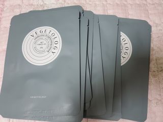 베지톨로지 비니페린 브라이트닝 마스크 (10매입) — 5점을 준 리뷰어가 2022년 7월 올린 사용 사진