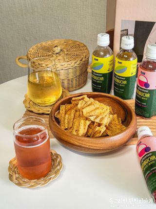 더그레잇티 콤부차 300ml *12개입 (오리지널 6개+베리리치 6개) — 5점을 준 리뷰어가 2022년 7월 올린 사용 사진