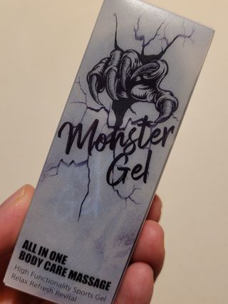 [바록스] 류현진 올인원 바디릴렉싱 몬스터겔 50ml — 4.5점을 준 리뷰어가 2021년 4월 올린 사용 사진