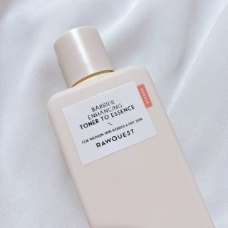 로우퀘스트 베리어 인핸싱 토너투에센스 200ml — 5점을 준 리뷰어가 2023년 10월 올린 사용 사진