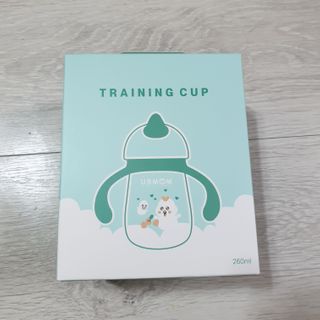 유비맘 트라이탄 코니빨대컵_컬러 랜덤 발송 — 5점을 준 리뷰어가 2020년 12월 올린 사용 사진