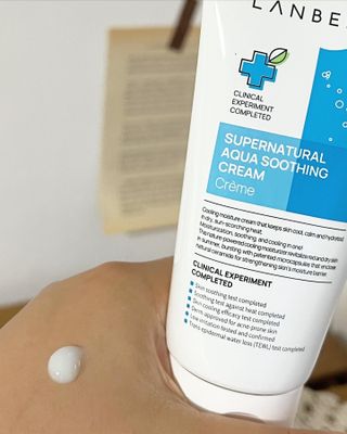 랑벨 수퍼내츄럴 아쿠아 수딩 크림 100ml — 5점을 준 리뷰어가 2022년 5월 올린 사용 사진