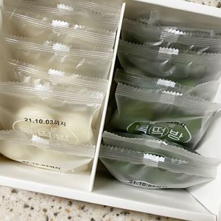 종로복떡방 레트로 3총사 바람떡 세트 — 5점을 준 리뷰어가 2021년 4월 올린 사용 사진