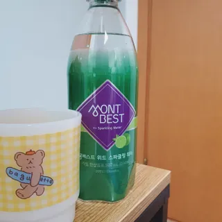 몽베스트 Montbest with Sparkling water Lime20병 — 5점을 준 리뷰어가 2021년 10월 올린 사용 사진