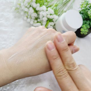 AYU25[아유트웬티파이브]다마스크로즈워터 베이스 천연 수분 촉촉 크림 — 5점을 준 리뷰어가 2021년 4월 올린 사용 사진