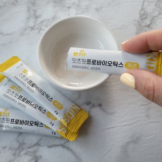 잇츠핏 프로바이오틱스 키즈 유산균 — 4점을 준 리뷰어가 2021년 3월 올린 사용 사진