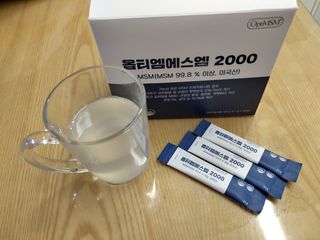 바른비타민 옵티엠에스엠2000 1박스 60포 관절 연골 복합건강기능식품 — 4.5점을 준 리뷰어가 2021년 7월 올린 사용 사진