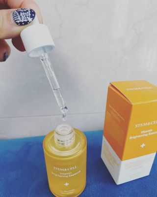 체르엠 스템앤셀 비타민 브라이트닝 에센스 30ml 1개 — 5점을 준 리뷰어가 2021년 9월 올린 사용 사진