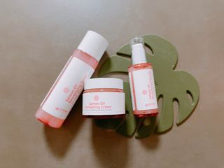 아이앤립 / EYENLIP 아이앤립 연어오일 리바이탈라이징 토너+앰플+크림 3종 세트 — 5점을 준 리뷰어가 2021년 4월 올린 사용 사진