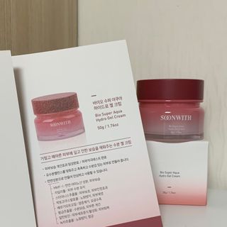 SOONWITH 바이오 수퍼 아쿠아 하이드로 젤 크림 — 3.5점을 준 리뷰어가 2021년 5월 올린 사용 사진