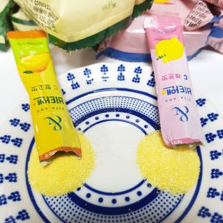 비타앤C 레몬맛, 망고맛 — 5점을 준 리뷰어가 2021년 4월 올린 사용 사진