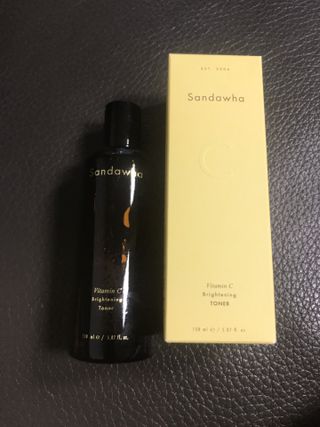 스킨큐어 산다화 비타민c 화이트닝 토너 150ml — 5점을 준 리뷰어가 2021년 12월 올린 사용 사진