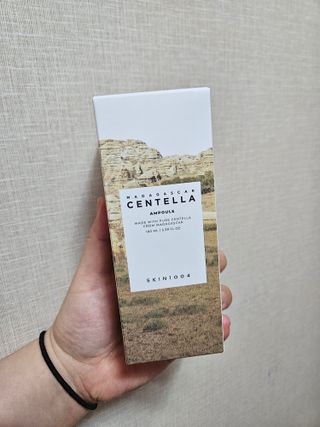 [스킨1004] 마다가스카르 센텔라 앰플 100ml — 5점을 준 리뷰어가 2024년 5월 올린 사용 사진