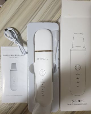 디하우트 랩 4 in 1 갈바닉 아쿠아 워터 필링기 스킨스크러버 — 5점을 준 리뷰어가 2021년 11월 올린 사용 사진