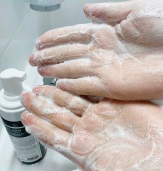 NESAY 네세이 크림 폼클렌져 포맨 150mL 남자폼클렌져 — 5점을 준 리뷰어가 2021년 3월 올린 사용 사진