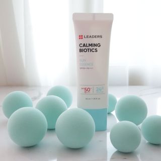 리더스코스메틱 리더스 카밍 바이오틱스 선 에센스 SPF 50+ PA++++ — 5점을 준 리뷰어가 2022년 6월 올린 사용 사진