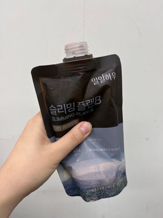 일일하우 슬리밍 플랜B 고소한 귀리맛, 진한 카카오맛 (체중조절식) — 4점을 준 리뷰어가 2023년 7월 올린 사용 사진