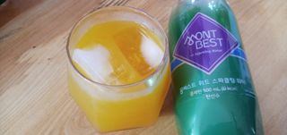 몽베스트 Montbest with Sparkling water Plain 20병 — 5점을 준 리뷰어가 2021년 11월 올린 사용 사진