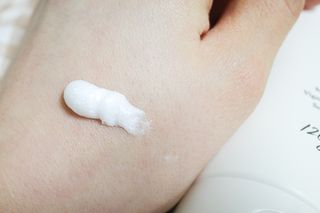 지지지 클린 퍼펙트 클렌징폼 120g — 4점을 준 리뷰어가 2022년 3월 올린 사용 사진