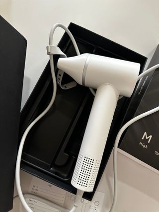 샤오미 로이드미 고속 헤어 드라이기 — 5점을 준 리뷰어가 2023년 7월 올린 사용 사진