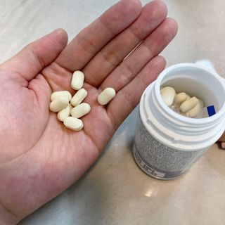 프리마인 평생 써야하는 관절의 건강을 위한 완벽설계 솔루션 관절n마디케어 플러스 120정 — 5점을 준 리뷰어가 2022년 10월 올린 사용 사진