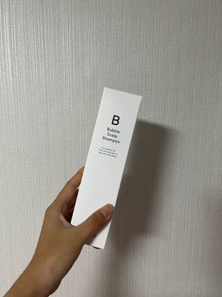 블룸비 거품 두피 샴푸 — 5점을 준 리뷰어가 2022년 9월 올린 사용 사진
