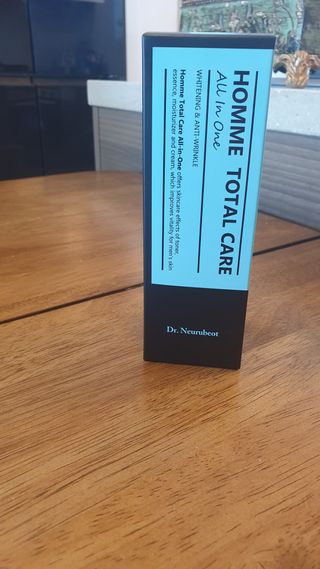 Dr.느루벗 느루벗 옴므 토탈 케어 올인원 118ml 남자 남성 스킨 로션 에센스 크림 화장품 — 5점을 준 리뷰어가 2021년 4월 올린 사용 사진